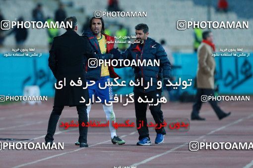 940827, Tehran, [*parameter:4*], لیگ برتر فوتبال ایران، Persian Gulf Cup، Week 8، First Leg، Persepolis 2 v 0 Sanat Naft Abadan on 2017/12/11 at Azadi Stadium