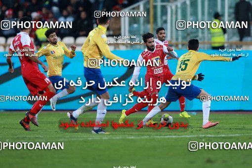 940497, Tehran, [*parameter:4*], لیگ برتر فوتبال ایران، Persian Gulf Cup، Week 8، First Leg، Persepolis 2 v 0 Sanat Naft Abadan on 2017/12/11 at Azadi Stadium