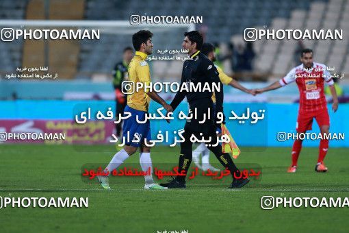 940890, Tehran, [*parameter:4*], لیگ برتر فوتبال ایران، Persian Gulf Cup، Week 8، First Leg، Persepolis 2 v 0 Sanat Naft Abadan on 2017/12/11 at Azadi Stadium