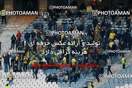 941105, Tehran, [*parameter:4*], لیگ برتر فوتبال ایران، Persian Gulf Cup، Week 8، First Leg، Persepolis 2 v 0 Sanat Naft Abadan on 2017/12/11 at Azadi Stadium