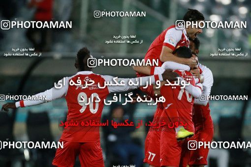 940950, Tehran, [*parameter:4*], لیگ برتر فوتبال ایران، Persian Gulf Cup، Week 8، First Leg، Persepolis 2 v 0 Sanat Naft Abadan on 2017/12/11 at Azadi Stadium