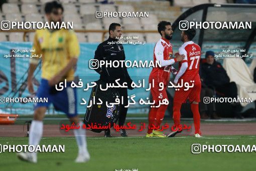 941109, Tehran, [*parameter:4*], لیگ برتر فوتبال ایران، Persian Gulf Cup، Week 8، First Leg، Persepolis 2 v 0 Sanat Naft Abadan on 2017/12/11 at Azadi Stadium