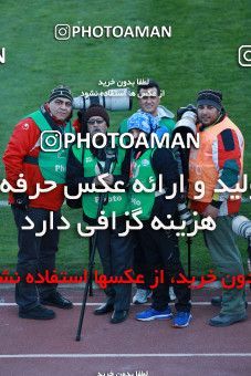 945605, Tehran, [*parameter:4*], لیگ برتر فوتبال ایران، Persian Gulf Cup، Week 8، First Leg، Persepolis 2 v 0 Sanat Naft Abadan on 2017/12/11 at Azadi Stadium