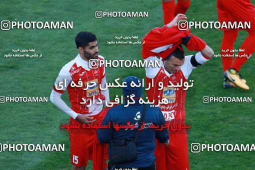 945730, Tehran, [*parameter:4*], لیگ برتر فوتبال ایران، Persian Gulf Cup، Week 8، First Leg، Persepolis 2 v 0 Sanat Naft Abadan on 2017/12/11 at Azadi Stadium