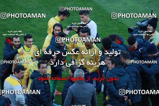 946260, Tehran, [*parameter:4*], لیگ برتر فوتبال ایران، Persian Gulf Cup، Week 8، First Leg، Persepolis 2 v 0 Sanat Naft Abadan on 2017/12/11 at Azadi Stadium