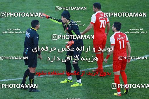 945674, Tehran, [*parameter:4*], لیگ برتر فوتبال ایران، Persian Gulf Cup، Week 8، First Leg، Persepolis 2 v 0 Sanat Naft Abadan on 2017/12/11 at Azadi Stadium