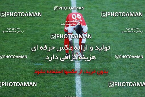 945882, Tehran, [*parameter:4*], لیگ برتر فوتبال ایران، Persian Gulf Cup، Week 8، First Leg، Persepolis 2 v 0 Sanat Naft Abadan on 2017/12/11 at Azadi Stadium