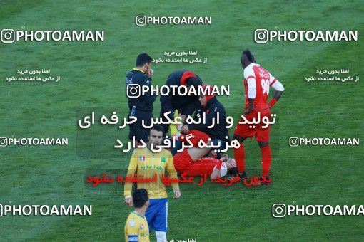 946020, Tehran, [*parameter:4*], لیگ برتر فوتبال ایران، Persian Gulf Cup، Week 8، First Leg، Persepolis 2 v 0 Sanat Naft Abadan on 2017/12/11 at Azadi Stadium