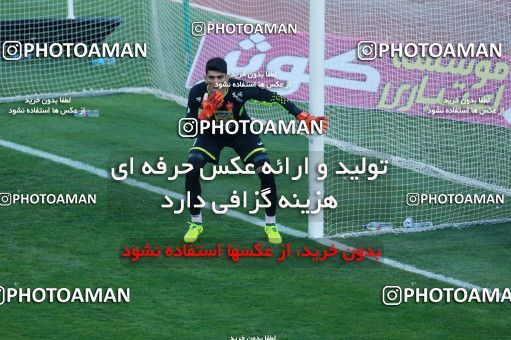 946017, Tehran, [*parameter:4*], لیگ برتر فوتبال ایران، Persian Gulf Cup، Week 8، First Leg، Persepolis 2 v 0 Sanat Naft Abadan on 2017/12/11 at Azadi Stadium
