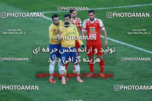 945691, Tehran, [*parameter:4*], لیگ برتر فوتبال ایران، Persian Gulf Cup، Week 8، First Leg، Persepolis 2 v 0 Sanat Naft Abadan on 2017/12/11 at Azadi Stadium