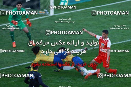 945850, Tehran, [*parameter:4*], لیگ برتر فوتبال ایران، Persian Gulf Cup، Week 8، First Leg، Persepolis 2 v 0 Sanat Naft Abadan on 2017/12/11 at Azadi Stadium
