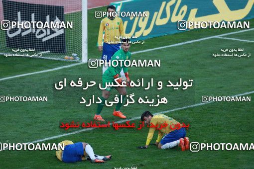 945763, Tehran, [*parameter:4*], لیگ برتر فوتبال ایران، Persian Gulf Cup، Week 8، First Leg، Persepolis 2 v 0 Sanat Naft Abadan on 2017/12/11 at Azadi Stadium