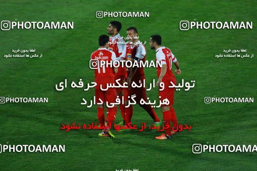 945409, Tehran, [*parameter:4*], لیگ برتر فوتبال ایران، Persian Gulf Cup، Week 8، First Leg، Persepolis 2 v 0 Sanat Naft Abadan on 2017/12/11 at Azadi Stadium