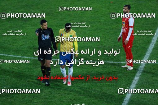 946046, Tehran, [*parameter:4*], لیگ برتر فوتبال ایران، Persian Gulf Cup، Week 8، First Leg، Persepolis 2 v 0 Sanat Naft Abadan on 2017/12/11 at Azadi Stadium