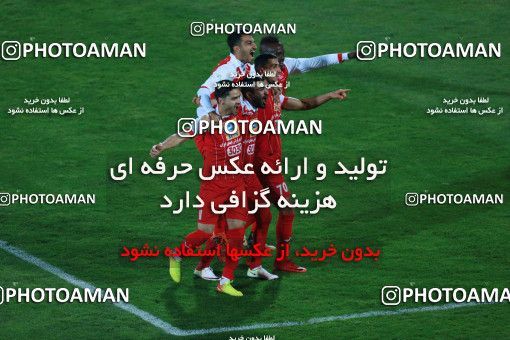 945915, Tehran, [*parameter:4*], لیگ برتر فوتبال ایران، Persian Gulf Cup، Week 8، First Leg، Persepolis 2 v 0 Sanat Naft Abadan on 2017/12/11 at Azadi Stadium