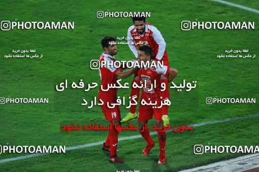 946201, Tehran, [*parameter:4*], لیگ برتر فوتبال ایران، Persian Gulf Cup، Week 8، First Leg، Persepolis 2 v 0 Sanat Naft Abadan on 2017/12/11 at Azadi Stadium