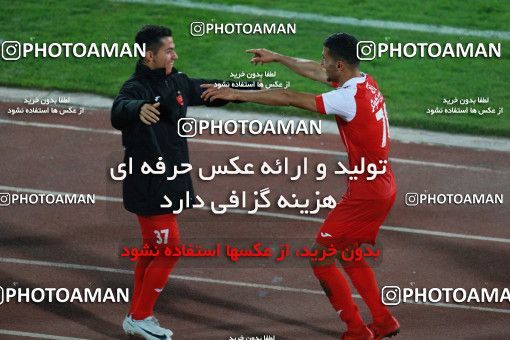946053, Tehran, [*parameter:4*], لیگ برتر فوتبال ایران، Persian Gulf Cup، Week 8، First Leg، Persepolis 2 v 0 Sanat Naft Abadan on 2017/12/11 at Azadi Stadium