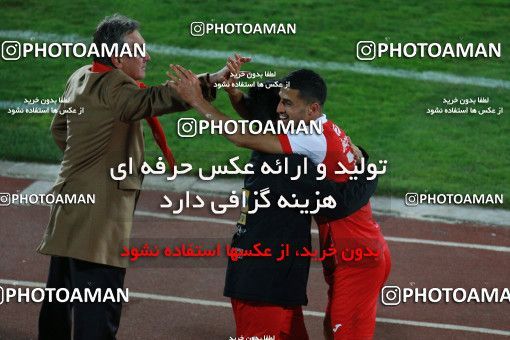 946204, Tehran, [*parameter:4*], لیگ برتر فوتبال ایران، Persian Gulf Cup، Week 8، First Leg، Persepolis 2 v 0 Sanat Naft Abadan on 2017/12/11 at Azadi Stadium