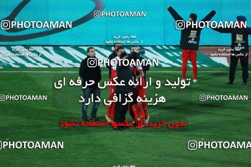 945671, Tehran, [*parameter:4*], لیگ برتر فوتبال ایران، Persian Gulf Cup، Week 8، First Leg، Persepolis 2 v 0 Sanat Naft Abadan on 2017/12/11 at Azadi Stadium