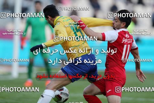 940324, Tehran, [*parameter:4*], لیگ برتر فوتبال ایران، Persian Gulf Cup، Week 8، First Leg، Persepolis 2 v 0 Sanat Naft Abadan on 2017/12/11 at Azadi Stadium
