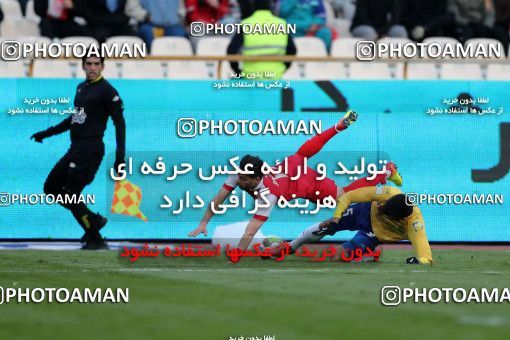 940334, Tehran, [*parameter:4*], لیگ برتر فوتبال ایران، Persian Gulf Cup، Week 8، First Leg، Persepolis 2 v 0 Sanat Naft Abadan on 2017/12/11 at Azadi Stadium