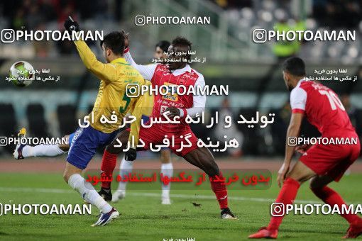 940433, Tehran, [*parameter:4*], لیگ برتر فوتبال ایران، Persian Gulf Cup، Week 8، First Leg، Persepolis 2 v 0 Sanat Naft Abadan on 2017/12/11 at Azadi Stadium