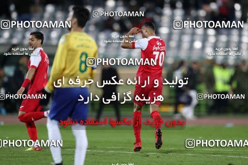 940349, Tehran, [*parameter:4*], لیگ برتر فوتبال ایران، Persian Gulf Cup، Week 8، First Leg، Persepolis 2 v 0 Sanat Naft Abadan on 2017/12/11 at Azadi Stadium