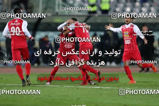 940463, Tehran, [*parameter:4*], لیگ برتر فوتبال ایران، Persian Gulf Cup، Week 8، First Leg، Persepolis 2 v 0 Sanat Naft Abadan on 2017/12/11 at Azadi Stadium