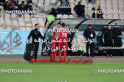 940263, Tehran, [*parameter:4*], لیگ برتر فوتبال ایران، Persian Gulf Cup، Week 8، First Leg، Persepolis 2 v 0 Sanat Naft Abadan on 2017/12/11 at Azadi Stadium