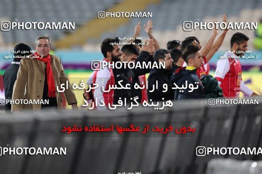 940383, Tehran, [*parameter:4*], لیگ برتر فوتبال ایران، Persian Gulf Cup، Week 8، First Leg، Persepolis 2 v 0 Sanat Naft Abadan on 2017/12/11 at Azadi Stadium