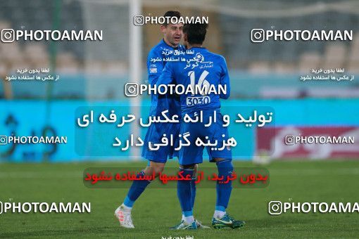 943305, Tehran, [*parameter:4*], لیگ برتر فوتبال ایران، Persian Gulf Cup، Week 15، First Leg، Esteghlal 3 v 0 Sepahan on 2017/12/06 at Azadi Stadium