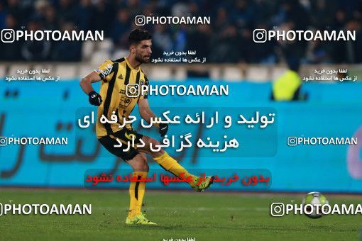 943295, Tehran, [*parameter:4*], لیگ برتر فوتبال ایران، Persian Gulf Cup، Week 15، First Leg، Esteghlal 3 v 0 Sepahan on 2017/12/06 at Azadi Stadium