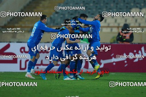 942401, Tehran, [*parameter:4*], لیگ برتر فوتبال ایران، Persian Gulf Cup، Week 15، First Leg، Esteghlal 3 v 0 Sepahan on 2017/12/06 at Azadi Stadium