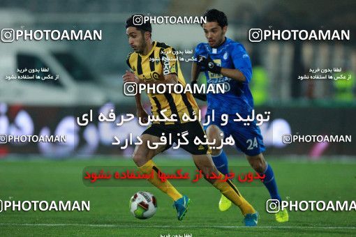 942646, Tehran, [*parameter:4*], لیگ برتر فوتبال ایران، Persian Gulf Cup، Week 15، First Leg، Esteghlal 3 v 0 Sepahan on 2017/12/06 at Azadi Stadium