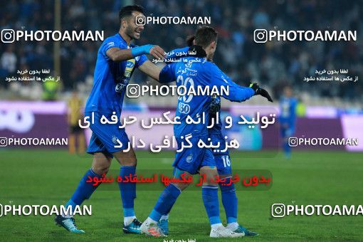 942615, Tehran, [*parameter:4*], لیگ برتر فوتبال ایران، Persian Gulf Cup، Week 15، First Leg، Esteghlal 3 v 0 Sepahan on 2017/12/06 at Azadi Stadium