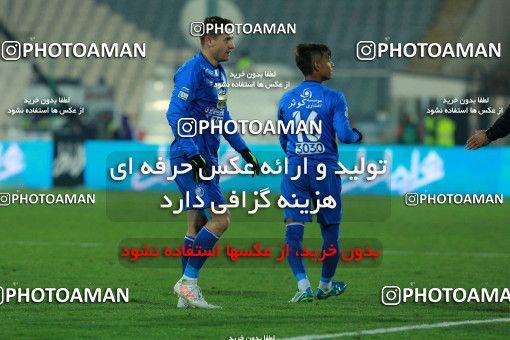 942588, Tehran, [*parameter:4*], لیگ برتر فوتبال ایران، Persian Gulf Cup، Week 15، First Leg، Esteghlal 3 v 0 Sepahan on 2017/12/06 at Azadi Stadium