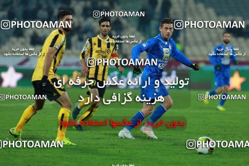 942416, Tehran, [*parameter:4*], لیگ برتر فوتبال ایران، Persian Gulf Cup، Week 15، First Leg، Esteghlal 3 v 0 Sepahan on 2017/12/06 at Azadi Stadium