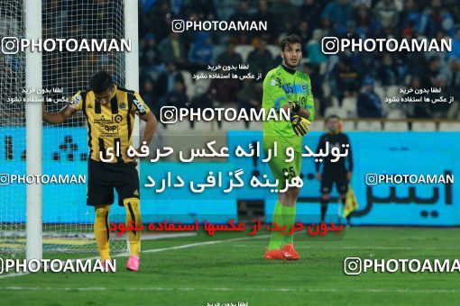 942784, Tehran, [*parameter:4*], لیگ برتر فوتبال ایران، Persian Gulf Cup، Week 15، First Leg، Esteghlal 3 v 0 Sepahan on 2017/12/06 at Azadi Stadium