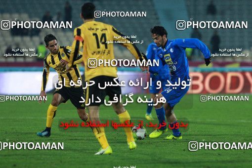 942704, Tehran, [*parameter:4*], لیگ برتر فوتبال ایران، Persian Gulf Cup، Week 15، First Leg، Esteghlal 3 v 0 Sepahan on 2017/12/06 at Azadi Stadium