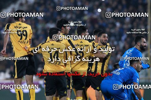 942261, Tehran, [*parameter:4*], لیگ برتر فوتبال ایران، Persian Gulf Cup، Week 15، First Leg، Esteghlal 3 v 0 Sepahan on 2017/12/06 at Azadi Stadium