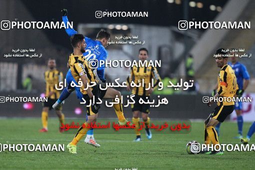 942085, Tehran, [*parameter:4*], لیگ برتر فوتبال ایران، Persian Gulf Cup، Week 15، First Leg، Esteghlal 3 v 0 Sepahan on 2017/12/06 at Azadi Stadium