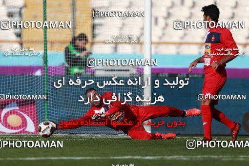 943549, Tehran, [*parameter:4*], لیگ برتر فوتبال ایران، Persian Gulf Cup، Week 14، First Leg، Persepolis 4 v 0 Zob Ahan Esfahan on 2017/12/01 at Azadi Stadium