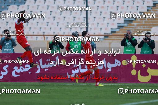 943721, Tehran, [*parameter:4*], لیگ برتر فوتبال ایران، Persian Gulf Cup، Week 14، First Leg، Persepolis 4 v 0 Zob Ahan Esfahan on 2017/12/01 at Azadi Stadium