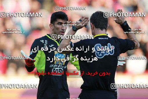 943823, Tehran, [*parameter:4*], Iran Pro League، Persian Gulf Cup، 2017-18 season، First Leg، Week 14، Persepolis v Zob Ahan Esfahan on 2017/12/01 at Azadi Stadium  / ([*parameter:140*] - [*parameter:139*]) (40)