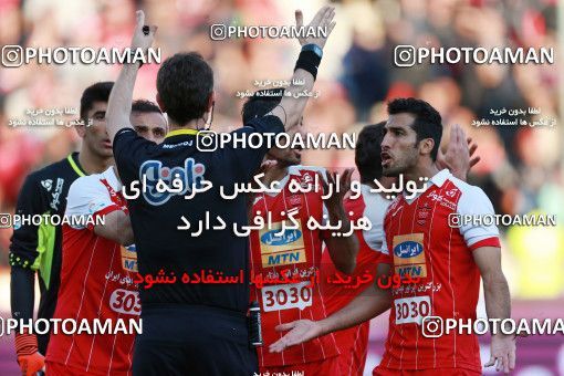 943674, Tehran, [*parameter:4*], لیگ برتر فوتبال ایران، Persian Gulf Cup، Week 14، First Leg، Persepolis 4 v 0 Zob Ahan Esfahan on 2017/12/01 at Azadi Stadium