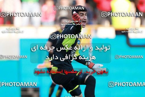 943590, Tehran, [*parameter:4*], لیگ برتر فوتبال ایران، Persian Gulf Cup، Week 14، First Leg، Persepolis 4 v 0 Zob Ahan Esfahan on 2017/12/01 at Azadi Stadium
