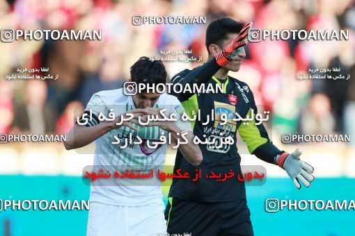 943533, Tehran, [*parameter:4*], لیگ برتر فوتبال ایران، Persian Gulf Cup، Week 14، First Leg، Persepolis 4 v 0 Zob Ahan Esfahan on 2017/12/01 at Azadi Stadium