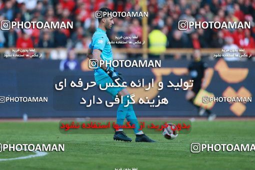943637, Tehran, [*parameter:4*], لیگ برتر فوتبال ایران، Persian Gulf Cup، Week 14، First Leg، Persepolis 4 v 0 Zob Ahan Esfahan on 2017/12/01 at Azadi Stadium