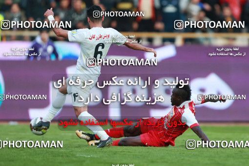 943921, Tehran, [*parameter:4*], لیگ برتر فوتبال ایران، Persian Gulf Cup، Week 14، First Leg، Persepolis 4 v 0 Zob Ahan Esfahan on 2017/12/01 at Azadi Stadium