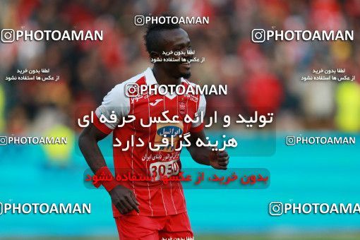 943484, Tehran, [*parameter:4*], لیگ برتر فوتبال ایران، Persian Gulf Cup، Week 14، First Leg، Persepolis 4 v 0 Zob Ahan Esfahan on 2017/12/01 at Azadi Stadium